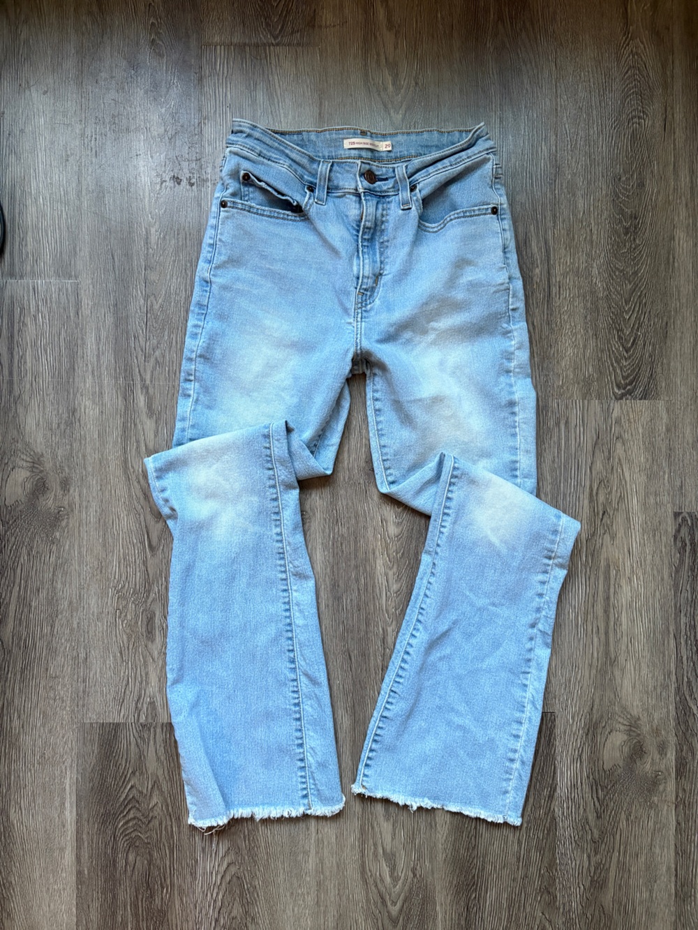 Levi’s 501 Light Wash Jeans | Frayed Hem | Size 29